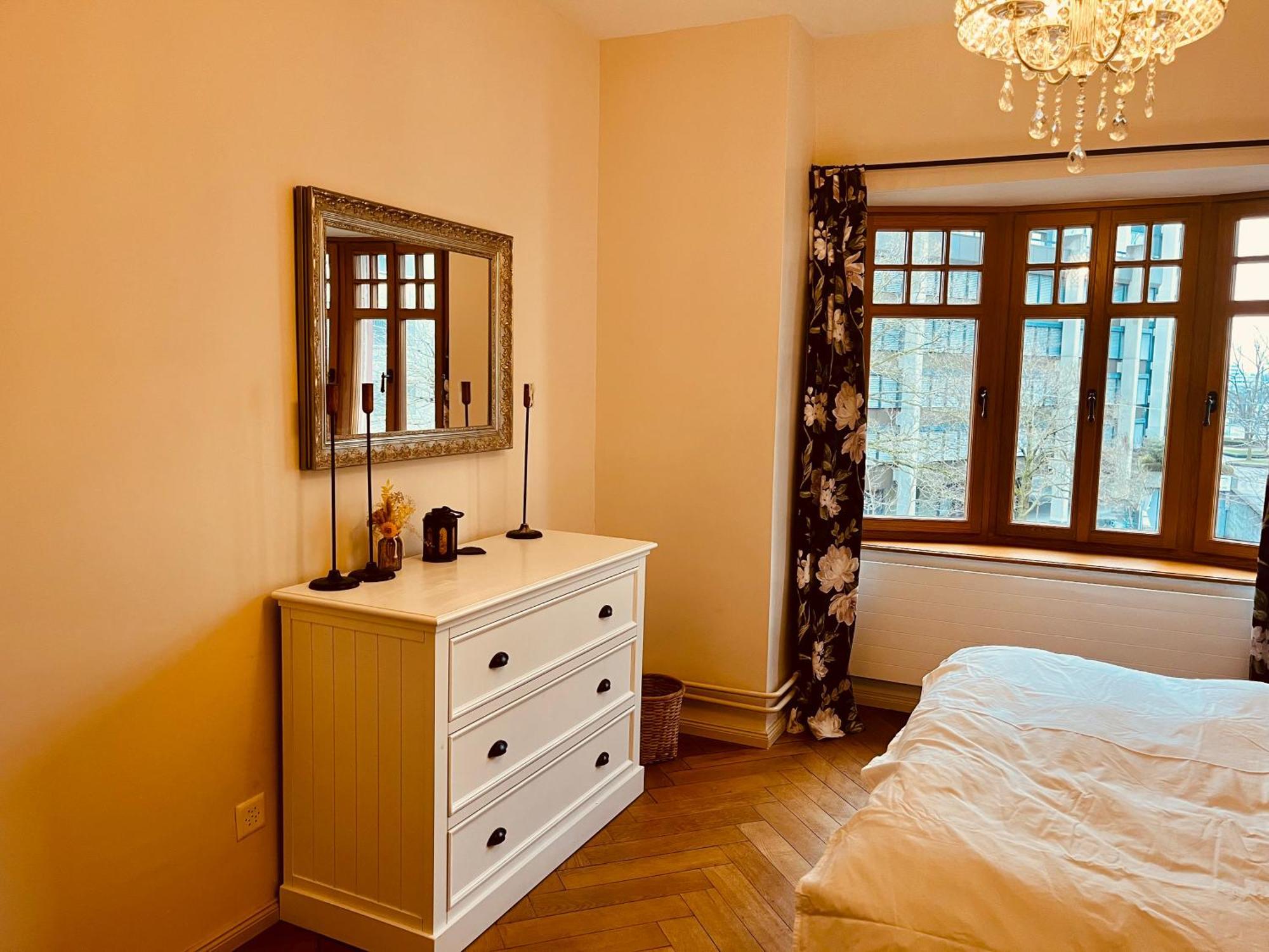 Georgian Guest Rooms Basilea Exterior foto
